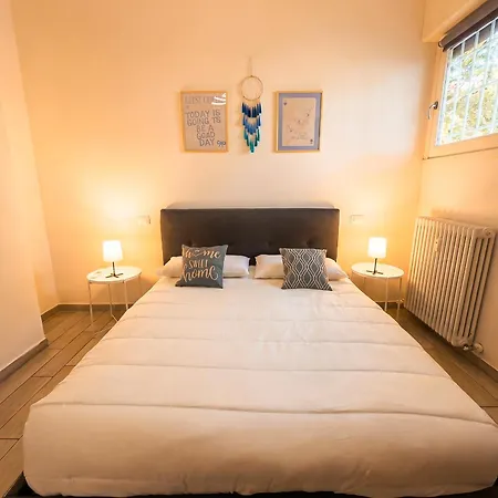 Sole - Vicino Ospedale-10 Min Centro- Stadio Apartament