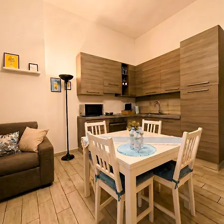 Apartament Sole - Vicino Ospedale-10 Min Centro- Stadio
