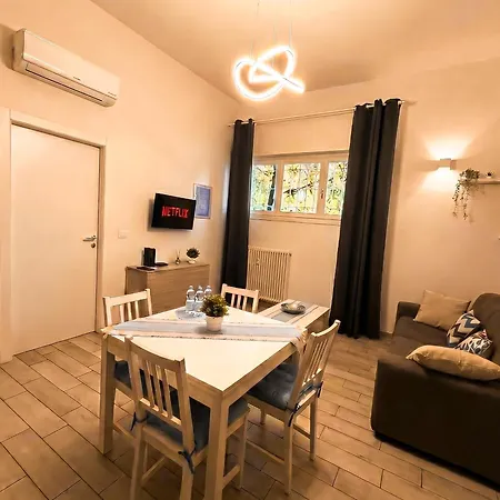 Sole - Vicino Ospedale-10 Min Centro- Stadio Apartament Bolonia