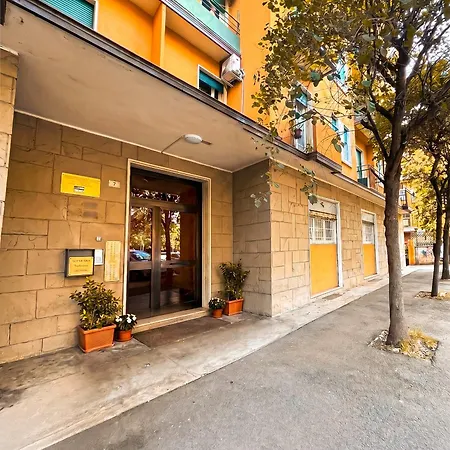 Sole - Vicino Ospedale-10 Min Centro- Stadio Apartman Bologna
